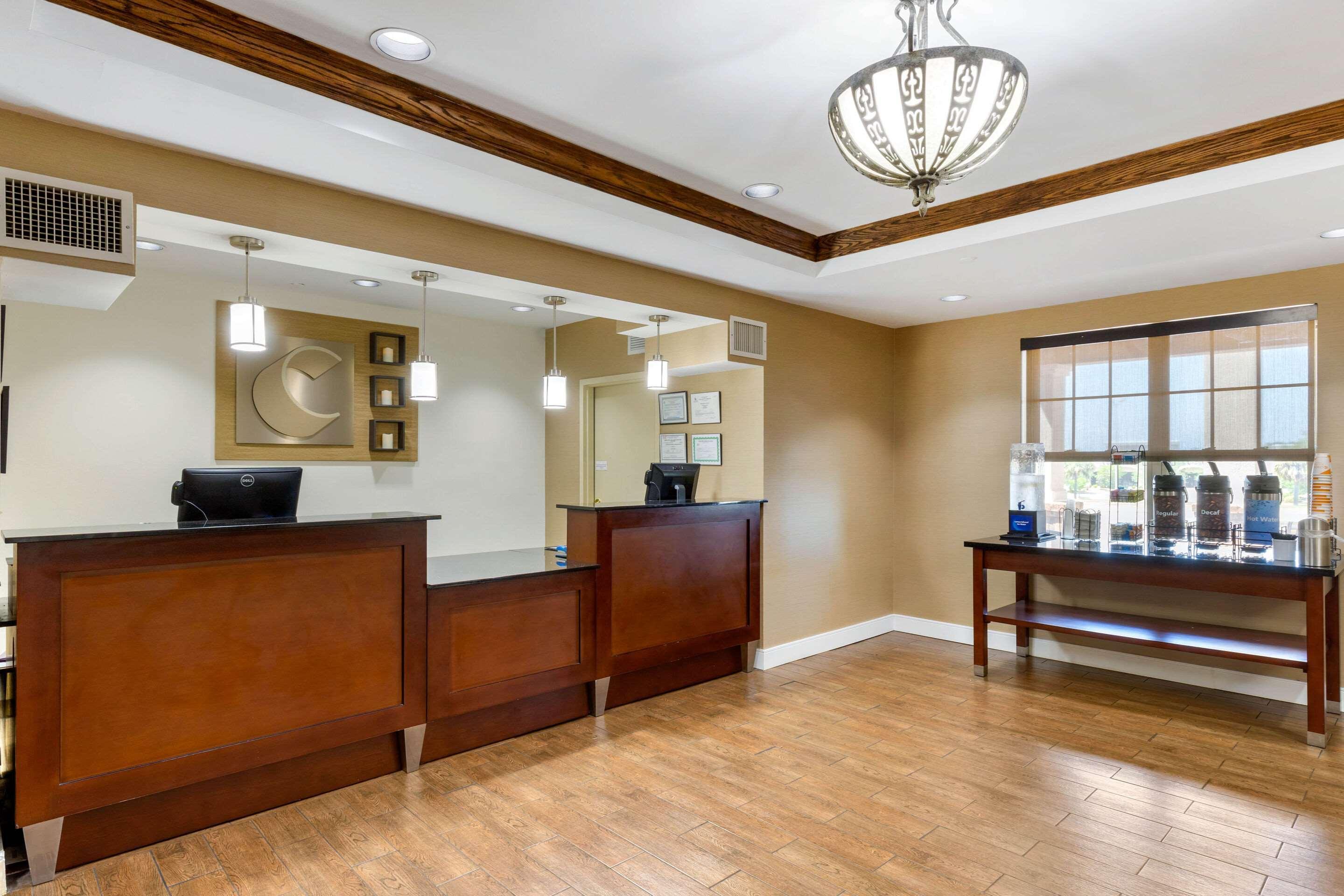 Comfort Inn & Suites Кордел Экстерьер фото
